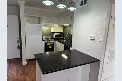 803 W 28th Street #206, Austin, TX 78705 - Photo 6