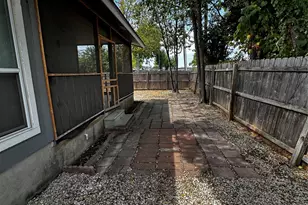 1311 Barbara Dr, San Marcos, TX 78666 - Photo 14