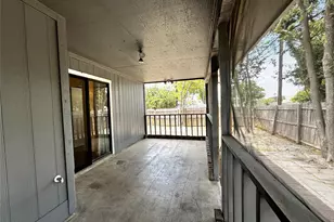 1311 Barbara Dr, San Marcos, TX 78666 - Photo 12