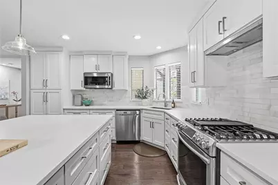 7413 Lakewood Drive, Austin, TX 78750 - Photo 12