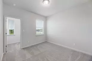 605 W South St, Leander, TX 78641 - Photo 16