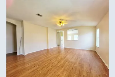 503 Lafayette Square Drive, Leander, TX 78641 - Photo 4