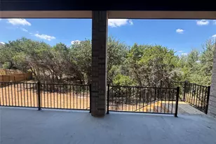 1309 White Daisy Ln, Georgetown, TX 78628 - Photo 4