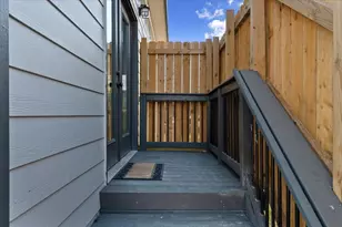 1411 Fairfield Dr, Austin, TX 78758 - Photo 2