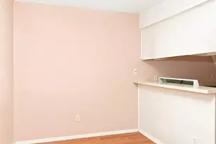 400 W 34th St, Austin, TX 78705 - Photo 6