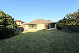 1152 Hyde Park Dr, Round Rock, TX 78665 - Photo 20