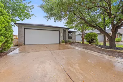 114 Loryn Drive, Hutto, TX 78634 - Photo 24
