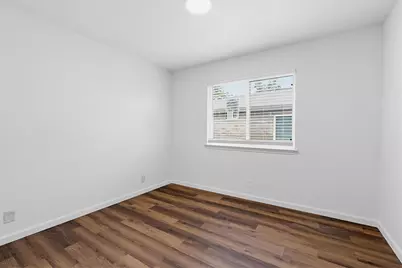 114 Loryn Drive, Hutto, TX 78634 - Photo 18