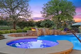 27435 Waterfall Hill Pkwy, Spicewood, TX 78669 - Photo 2