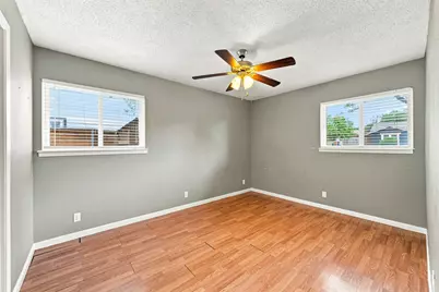 7004 Whispering Oaks Drive, Austin, TX 78745 - Photo 16