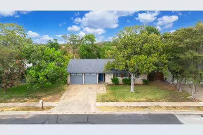 7004 Whispering Oaks Drive, Austin, TX 78745 - Photo 26