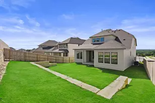 201 Ensberg Ln, Liberty Hill, TX 78642 - Photo 14