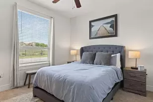 810 W St Johns Ave, Austin, TX 78752 - Photo 4