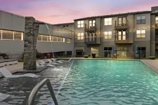 810 W St Johns Ave, Austin, TX 78752 - Photo 16