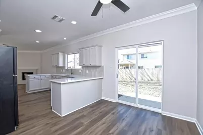 1004 Terra Street, Round Rock, TX 78665 - Photo 14