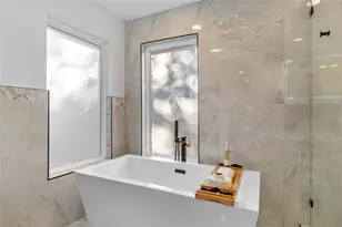 6604 Lexington Rd, Austin, TX 78757 - Photo 18