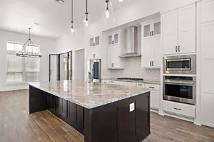 120 NW Strada Luca NW, Florence, TX 76527 - Photo 10