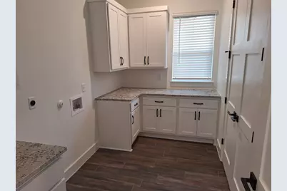 120 NW Strada Luca NW, Florence, TX 76527 - Photo 20