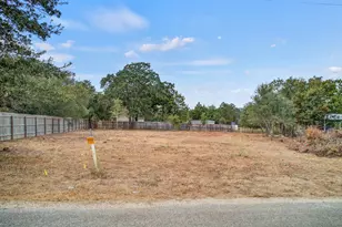 000 Long Shadow Dr, Bastrop, TX 78602 - Photo 1