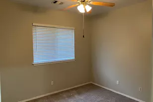 13417 Breezy Meadow Ln, Manor, TX 78653 - Photo 16