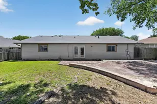 8602 Colonial Dr, Austin, TX 78758 - Photo 28