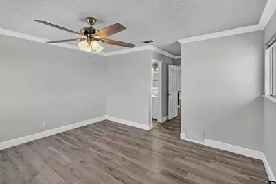 8602 Colonial Drive, Austin, TX 78758 - Photo 12