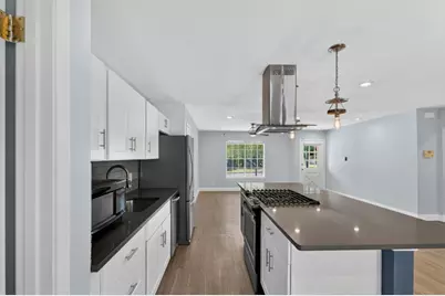 8602 Colonial Drive, Austin, TX 78758 - Photo 10