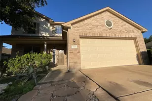 4427 Meadowside Ln, Round Rock, TX 78665 - Photo 2