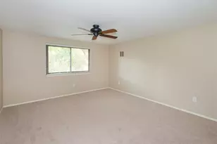 4607 Bridlewood Dr, Austin, TX 78727 - Photo 20