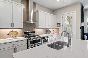 4323 Spicewood Springs Rd, Austin, TX 78759 - Photo 12
