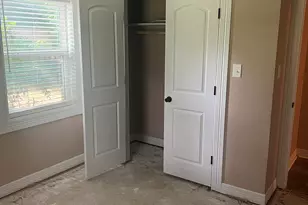 204 N Rockdale St, Lexington, TX 78947 - Photo 26