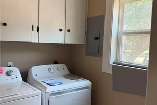 204 N Rockdale St, Lexington, TX 78947 - Photo 18