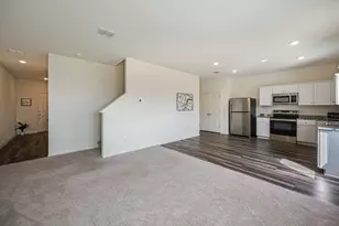 18213 Stellers Sea St, Elgin, TX 78621 - Photo 4