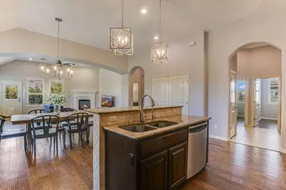 12229 Long Bay Cove, Austin, TX 78732 - Photo 14