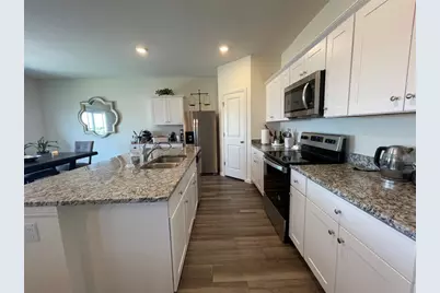 201 Comancheros Road, Jarrell, TX 76537 - Photo 14