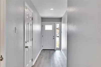 1712 W Mesa Park Drive, Round Rock, TX 78664 - Photo 4