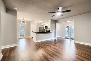 5909 Lago Vista Way D, Lago Vista, TX 78645 - Photo 8