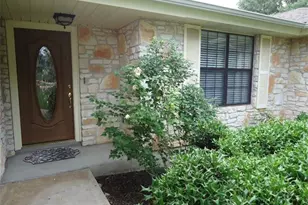 9903 Grand Oak Dr, Austin, TX 78750 - Photo 2