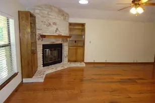 9903 Grand Oak Dr, Austin, TX 78750 - Photo 6