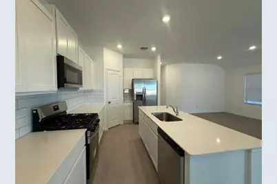 577 Sormonne Loop, Kyle, TX 78640 - Photo 10