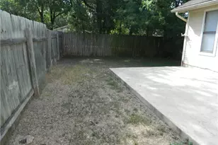 2502 Howellwood Wy, Austin, TX 78748 - Photo 8