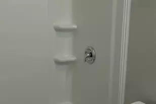 611 Carpenter Ave, Austin, TX 78753 - Photo 8