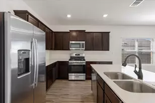 102 Coyote Mountain Cv, Georgetown, TX 78628 - Photo 6