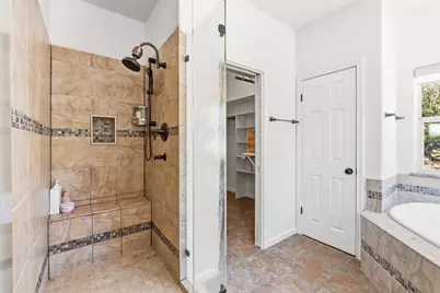 18113 Travis Drive, Lago Vista, TX 78645 - Photo 12