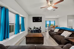 558 Nautical Loop, Kyle, TX 78640 - Photo 10
