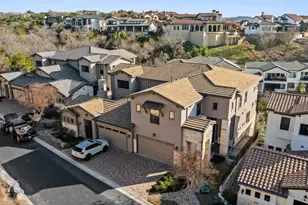 206 Tumbling Stream Cove, Lakeway, TX 78734 - Photo 38