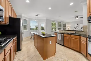 6611 Yaupon Dr, Austin, TX 78759 - Photo 10