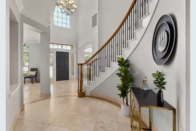 6611 Yaupon Dr, Austin, TX 78759 - Photo 2