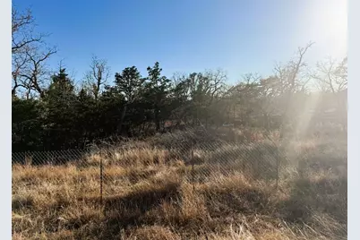 182 Brentwood Drive, Cedar Creek, TX 78612 - Photo 2