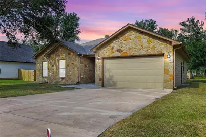 108 Pohakuloa Drive, Bastrop, TX 78602 - Photo 1